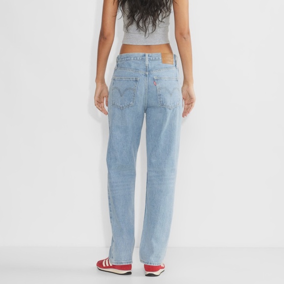** SOLD ** Levi's DAD JEAN | Aritzia - Picture 1 of 2